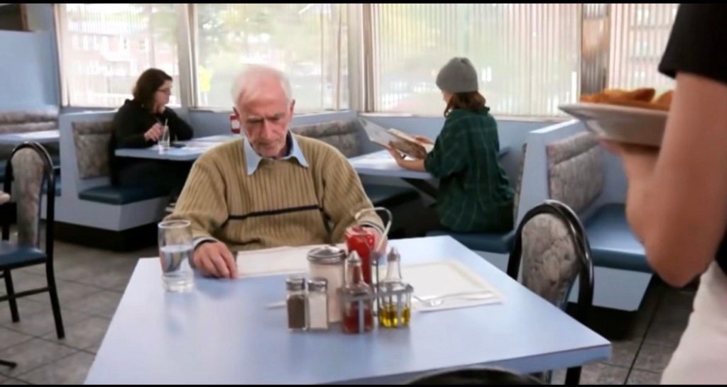 A Waitress Served a Quiet Old Man for Months — One Day He Left Her a&nbsp;Note